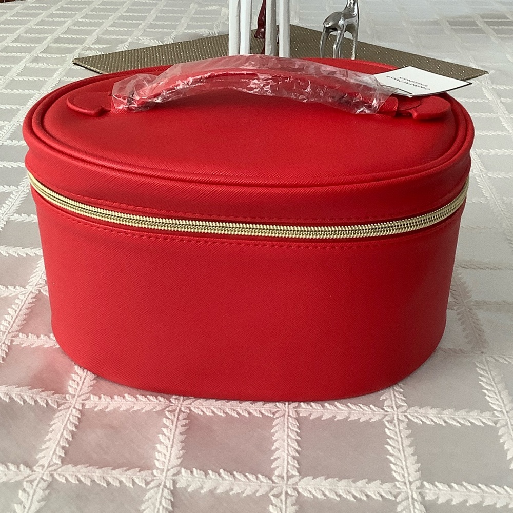NWT Macy's Bold Red Cosmetic Case
